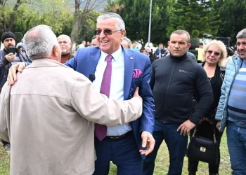 Kemer Belediye Başkanı Necati Topaloğlu: “Karayer’de kimsenin mağdur olmasını istemiyorum”