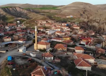 Yozgat’ın Topaç köyünde 4 yıldır tek iftar sofrası kuruluyor