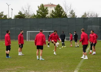 Kastamonuspor, 68 Aksaray Belediyespor maçının hazırlıklarını sürdürüyor