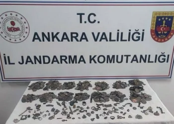 Ankara’da bin 600 parça tarihi eser ele geçirildi