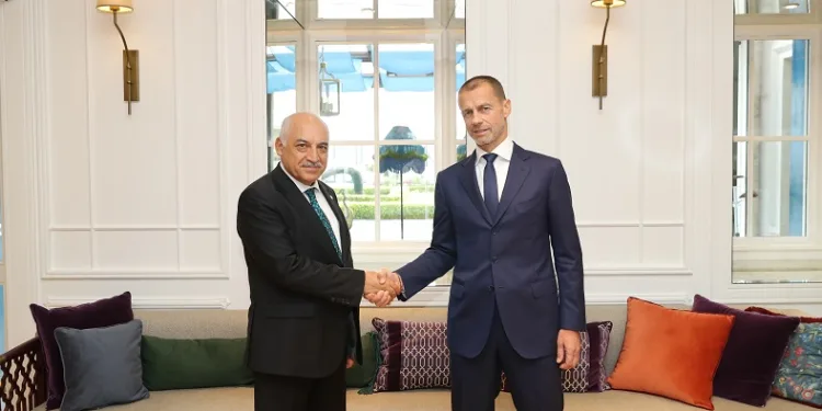 Başkan Büyükekşi, UEFA Başkanı Ceferin ile bir araya geldi