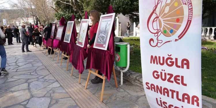 Muğla’da lise öğrencilerinden resim sergisi