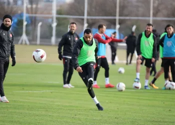 Sivasspor’da Adana Demirspor hazırlıkları sürüyor