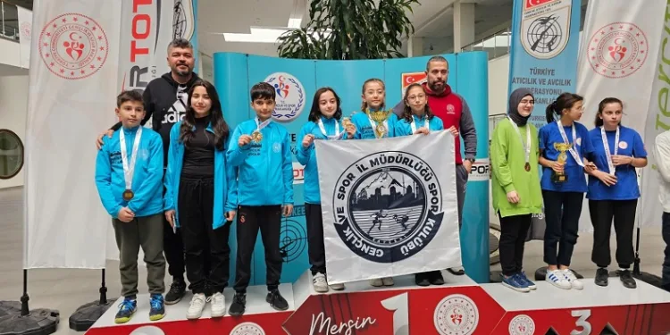 Kayseri bölgesi Havalı Silahlar Türkiye Şampiyonu oldu