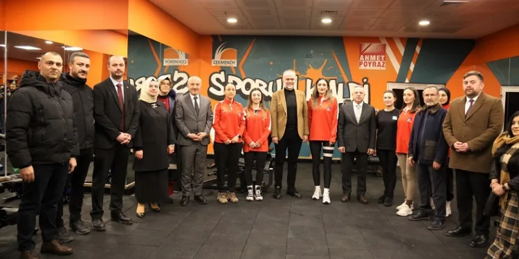 Adnan Menderes Kadın Spor Merkezi hizmete açıldı