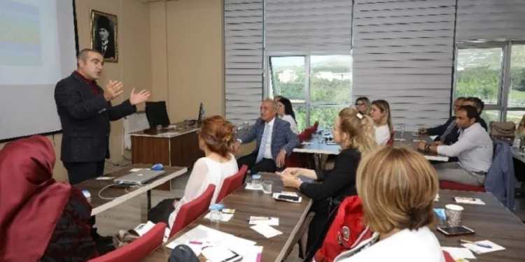 Öğretme ve öğrenmenin merkezi ATA-ÖGEM