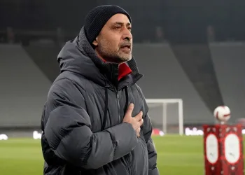 Fatih Karagümrük Teknik Direktörü Tolunay Kafkas: “Sonuna kadar mücadele edeceğiz”