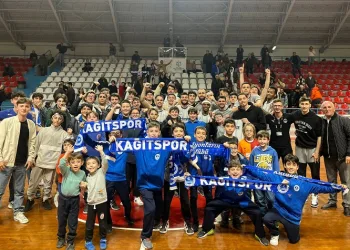 Türkiye Basketbol Ligi: Kocaeli BŞB Kağıtspor: 78 – Finalspor: 75