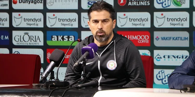 Çaykur Rizespor Teknik Direktörü İlhan Palut: “Bizim için bugün bir karar günüydü”