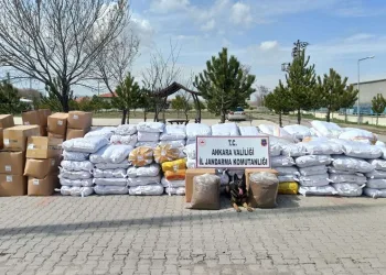 Ankara’da 28 milyon 750 bin liralık kaçak tütün ele geçirildi