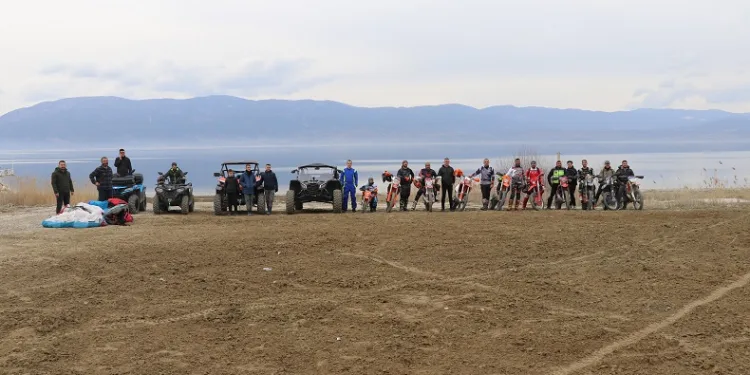 Burdur Gölü’nün kuruyan alanları ekstrem sporlara ev sahipliği yapıyor