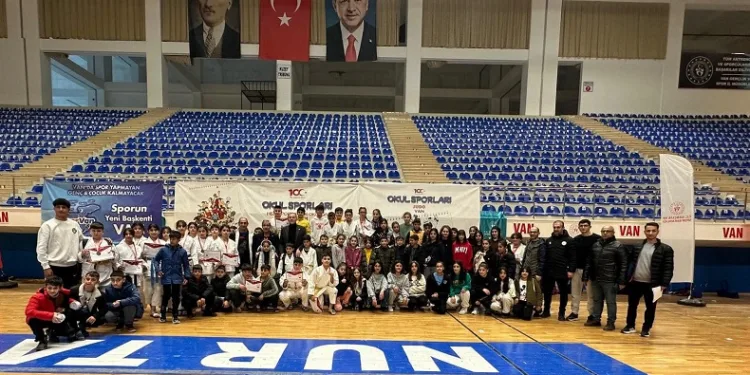 Van’da judo grup müsabakaları sona erdi