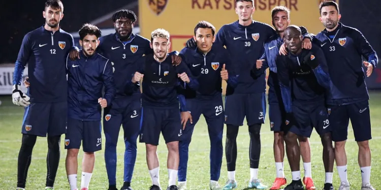Kayserispor’da antrenmanlar Perşembe başlayacak