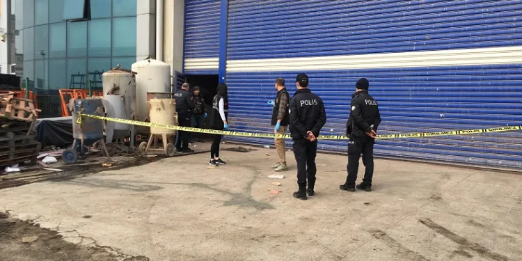 Kiracısına dehşeti yaşattı