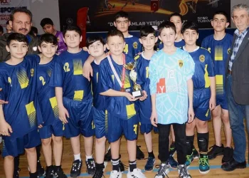 Kulüplü Küçük Erkekler Hentbol Kayseri Birinciliği tamamlandı