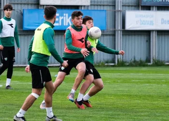 Bursaspor’da hazırlıklar başladı