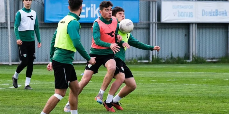 Bursaspor’da hazırlıklar başladı