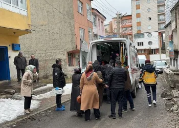 Tek başına yaşayan adam evinde ölü bulundu