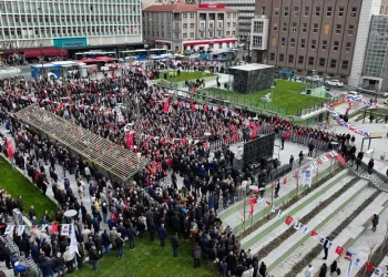 Ulus 100. Yıl meydanı açıldı
