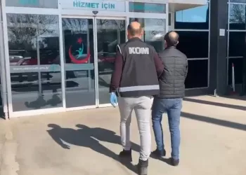 İzmir’de orman arazilerini satma vaadi ile 50 milyon liralık vurgun