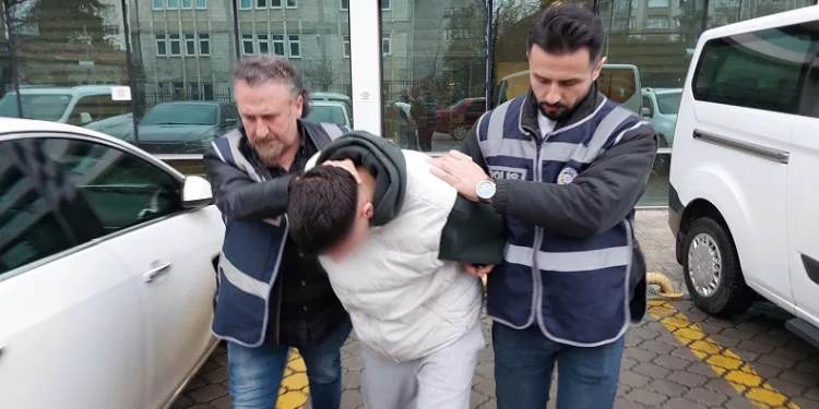 Tartıştığı şahsı bıçakla ağır yaralayan genç tutuklandı