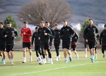 Sivasspor’da Fatih Karagümrük maçı hazırlıkları sürüyor