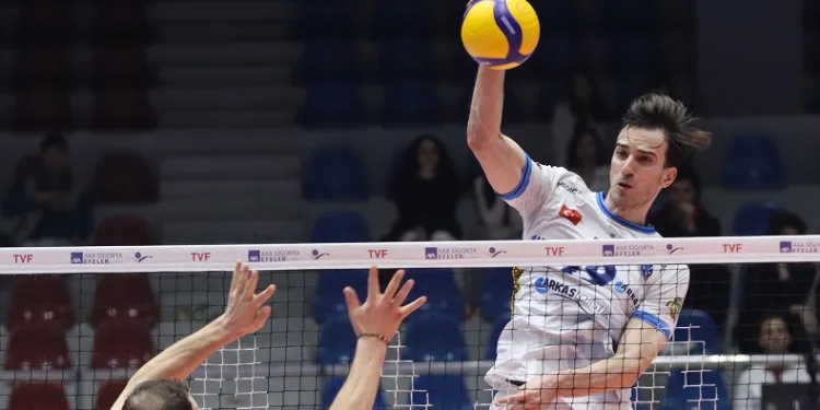 Arkas Spor, normal sezonun son maçına çıkıyor
