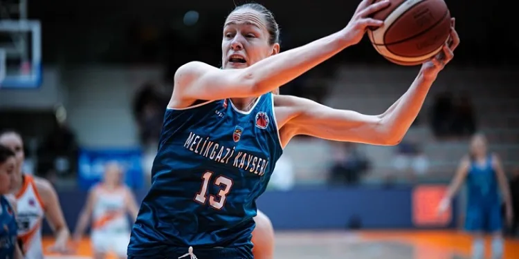 Melikgazi Kayseri’de sayı kraliçesi Aaryn Ellenberg oldu