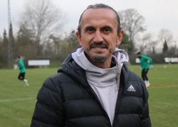 Tuncay Şanlı: “Buranın bir evladı olarak Sakaryaspor’da şampiyonluk yaşamak isterim”