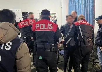 Çorum polisinin suçlularla mücadelesi sürüyor