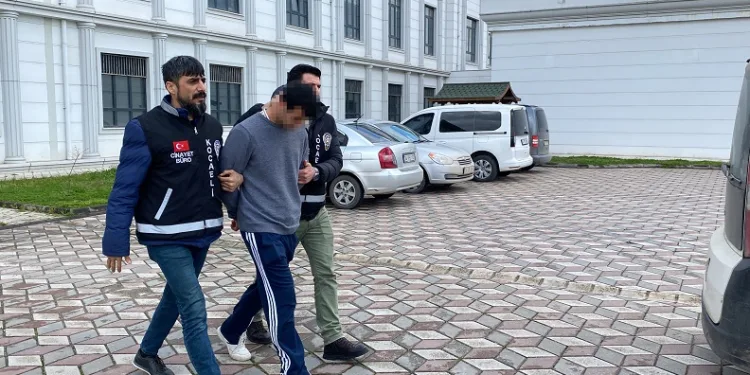 7 ay önce evlenen eski sevgilisini öldürmüştü, tutuklandı