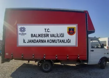 Balıkesir’de 38 düzensiz göçmen ve 1 organizatör yakalandı