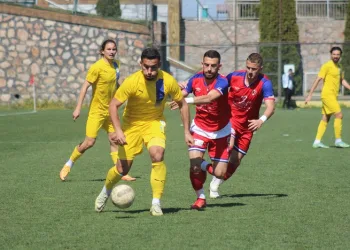 TFF 2. Lig: Belediye Derincespor: 4 – Fethiyespor: 1