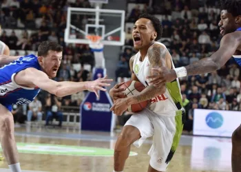 Türkiye Sigorta Basketbol Süper Ligi: Manisa BBSK: 76 – A. Efes: 81