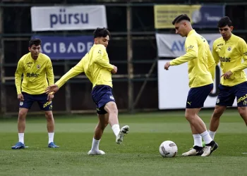 Fenerbahçe, Adana Demirspor maçı hazırlıklarını sürdürdü