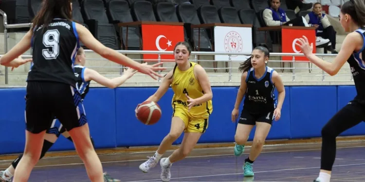 Aydın’da U16 Kızlar Anadolu Şampiyonaları başladı
