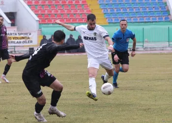 Menemen FK’da Kemal Rüzgar, son 14 maçta 11 gol attı