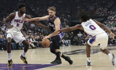 NBA'de Sabonis'in triple-double yaptığı maçta Kings, 76ers'ı mağlup etti
