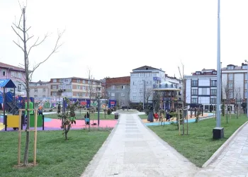 Sultangazi Belediyesi 50.Yıl Mahallesi’ne yeni bir park kazandırdı