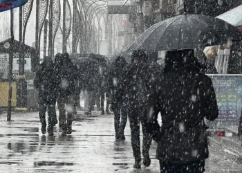 Yüksekova’da yoğun kar yağışı