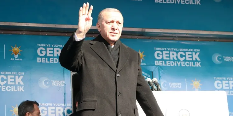Cumhurbaşkanı Erdoğan: “Bugün 70 sente muhtaç olan değil 1 trilyon dolardan fazla milli geliri olan Türkiye’ye var”