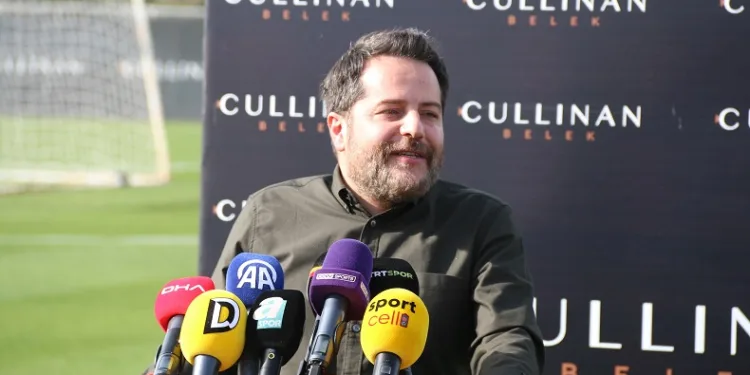 Erden Timur: “Fenerbahçe’nin ligden çekileceğini düşünmüyorum”