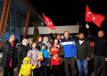 Dünya ikincisi özel sporcu Sümeyye Uruk coşkulu karşılama