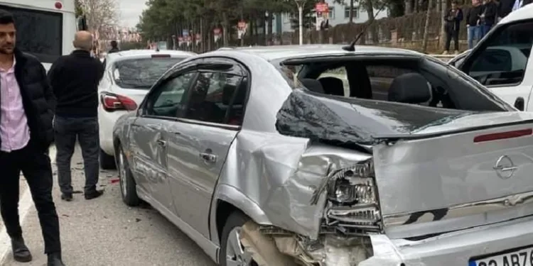 Elazığ’da zincirleme kaza