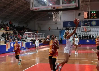 KBSL Play-Off: İzmit Belediyespor: 75 – Galatasaray: 78