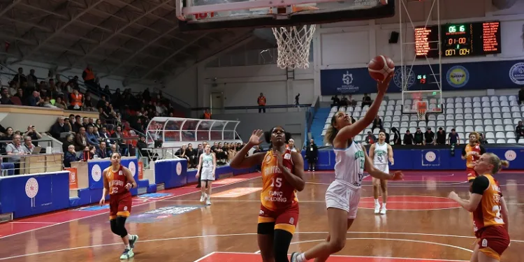 KBSL Play-Off: İzmit Belediyespor: 75 – Galatasaray: 78