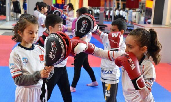 Avrupa Spor Şehri Kayseri'de Spor AŞ'nin 2'nci bahar dönemi spor okulları kayıtları başladı