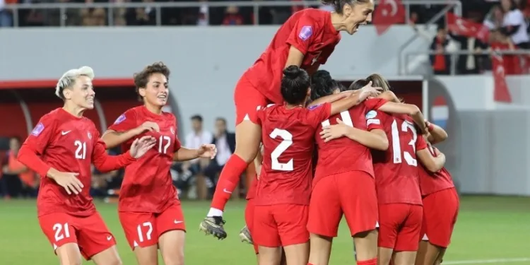 A Milli Kadın Futbol Takımı’nın, İsviçre ve Macaristan maçlarının kadrosu açıklandı