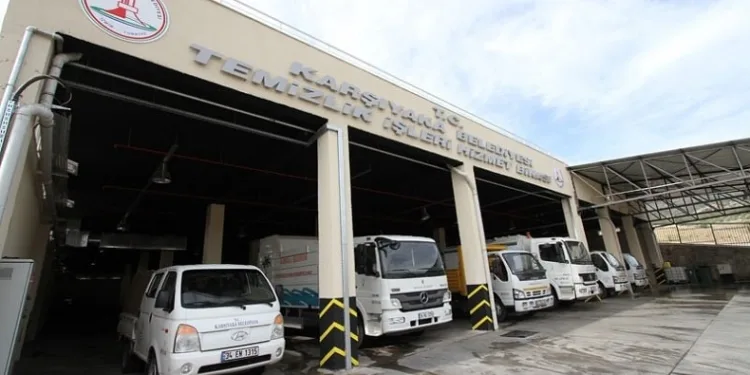 İzmir’de belediye şantiyesine uyuşturucu operasyonu