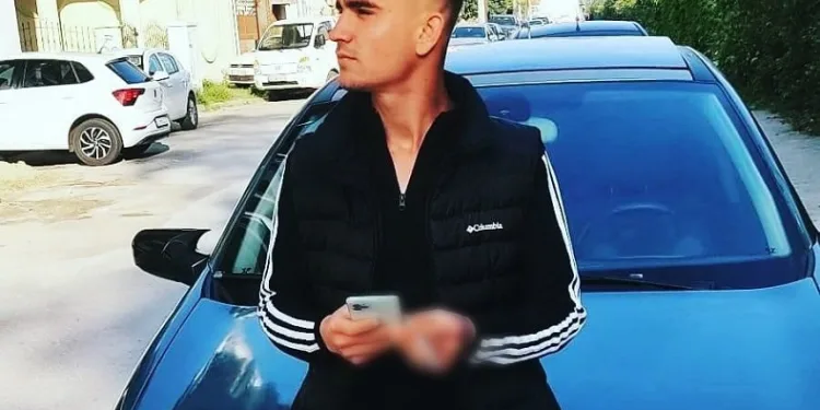 Av tüfeği ile şakalaşırken vurulan genç hayatını kaybetti